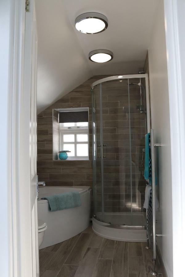 Bo'S Holiday Cottage Eastbourne Bagian luar foto
